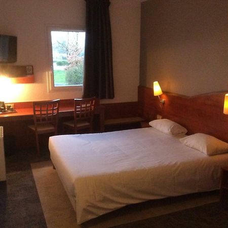Armony Hotel Bourg-Achard Ngoại thất bức ảnh