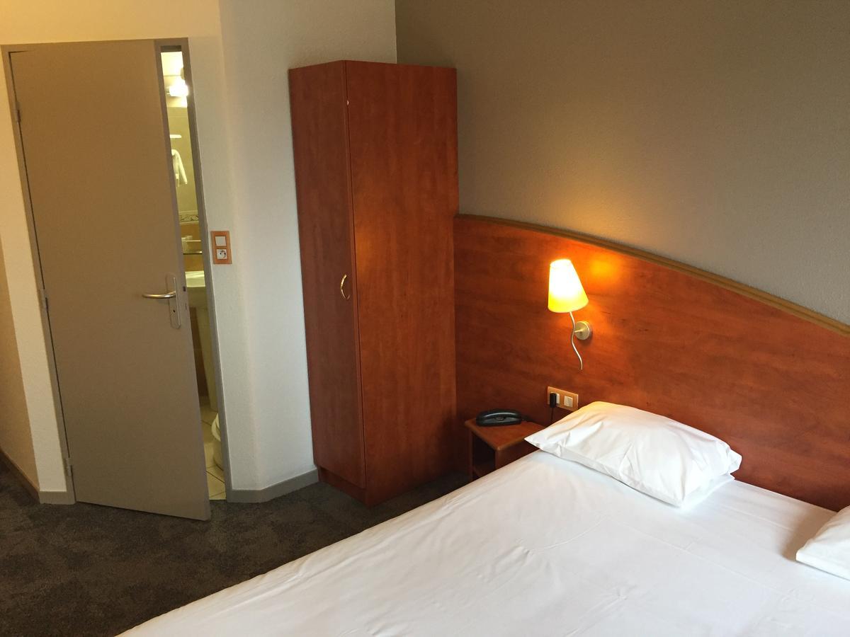 Armony Hotel Bourg-Achard Ngoại thất bức ảnh