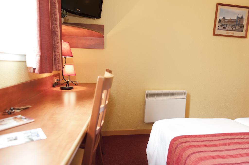 Armony Hotel Bourg-Achard Ngoại thất bức ảnh