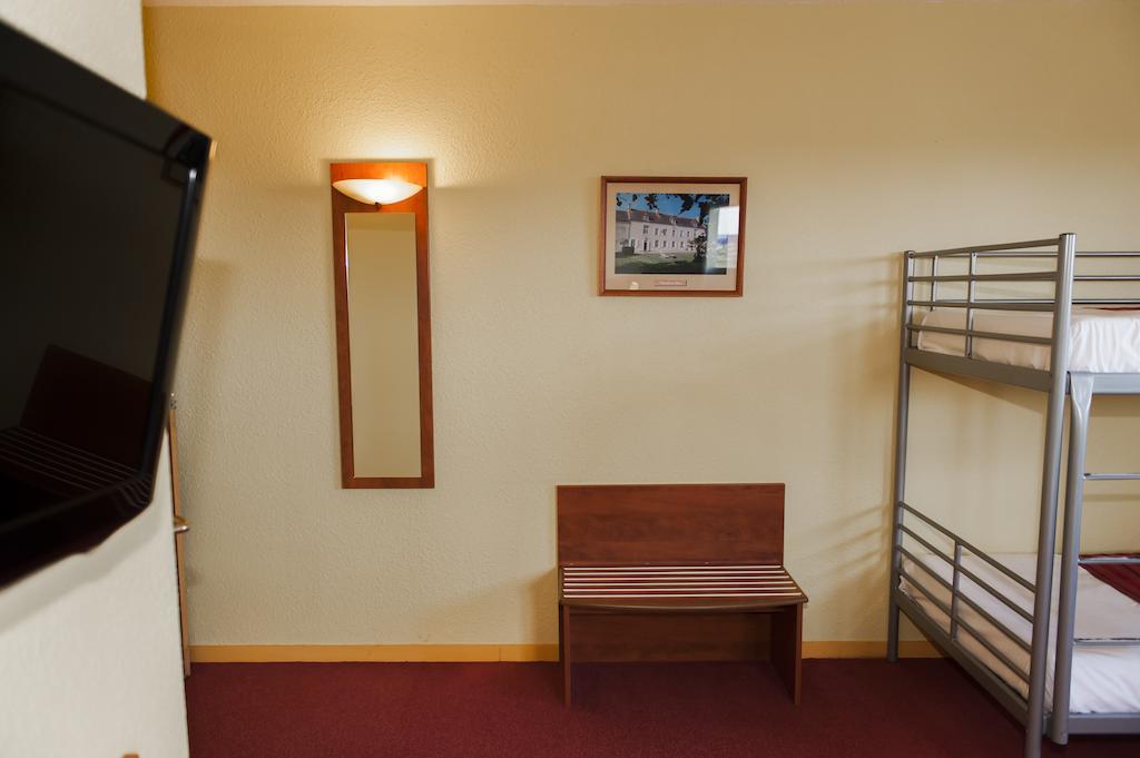 Armony Hotel Bourg-Achard Ngoại thất bức ảnh