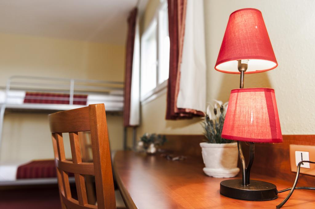 Armony Hotel Bourg-Achard Ngoại thất bức ảnh