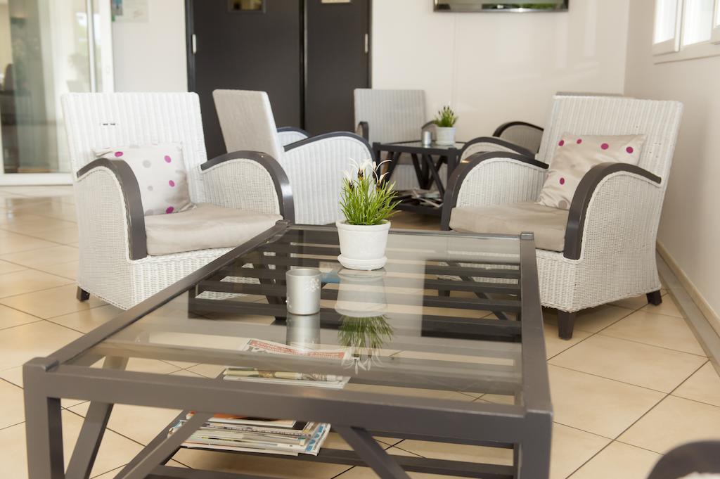 Armony Hotel Bourg-Achard Ngoại thất bức ảnh