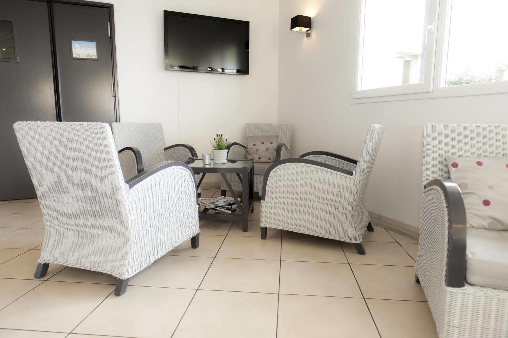 Armony Hotel Bourg-Achard Ngoại thất bức ảnh